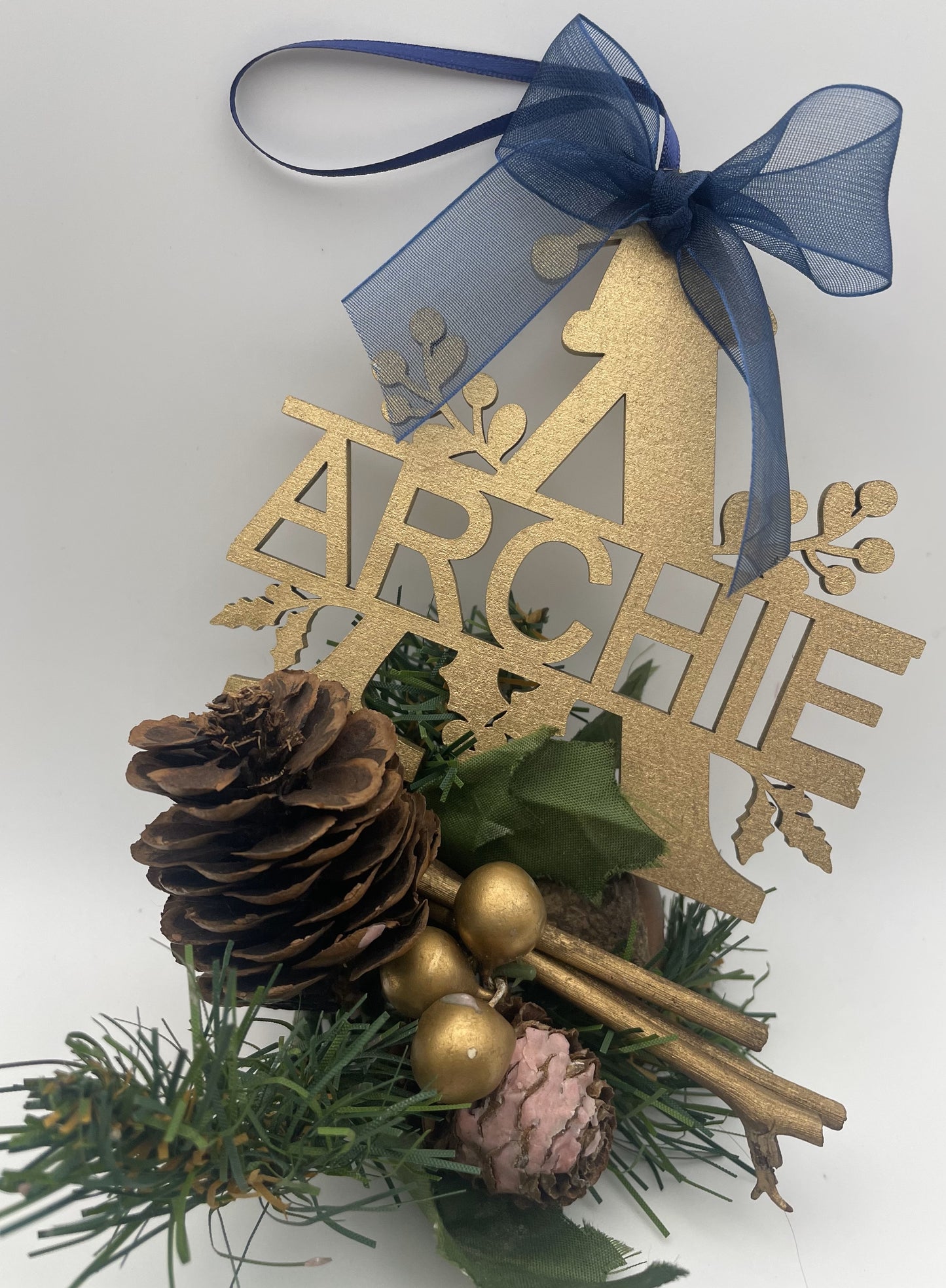 Personalised tree decoration